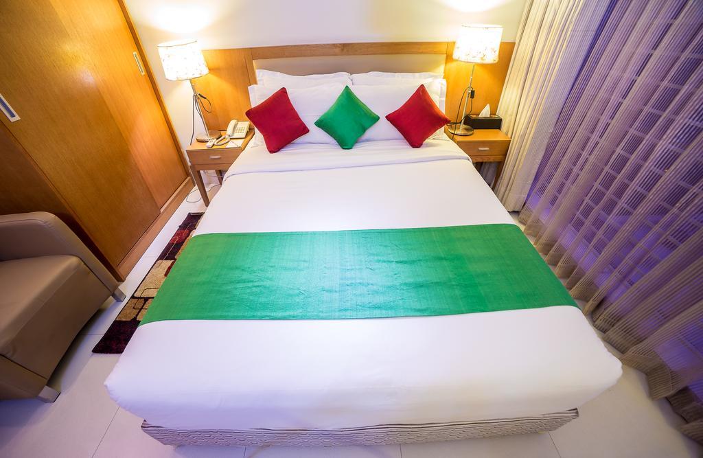 Nascent Gardenia Luxury Suites Dhaka Habitación foto